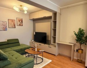 Lakás 2 szobák eladó on Floresti