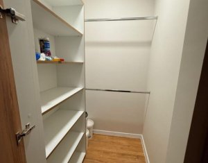 Lakás 2 szobák eladó on Floresti