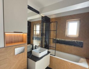 Lakás 2 szobák eladó on Floresti