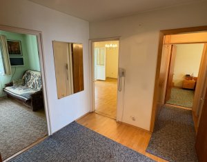 Lakás 3 szobák eladó on Cluj-napoca, Zóna Manastur