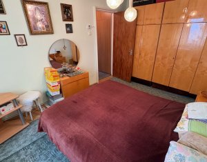 Lakás 3 szobák eladó on Cluj-napoca, Zóna Manastur