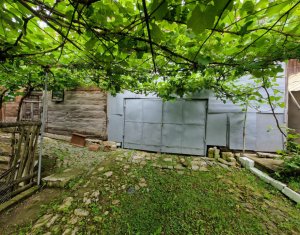 House 4 rooms for sale in Lita