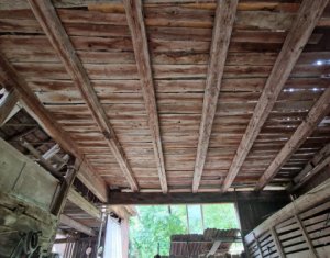 House 4 rooms for sale in Lita