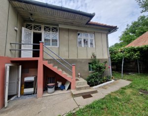 House 4 rooms for sale in Lita