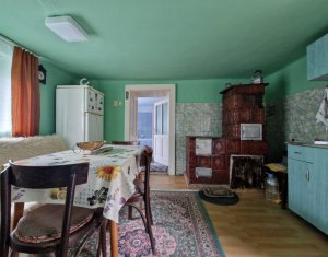 House 4 rooms for sale in Lita