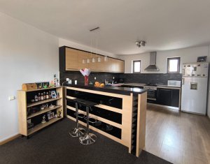 Casa individuala 5 camere, Floresti, strada linistita