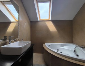 Casa individuala 5 camere, Floresti, strada linistita