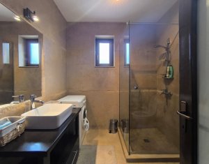 Casa individuala 5 camere, Floresti, strada linistita