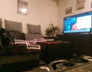 Lakás 2 szobák eladó on Floresti