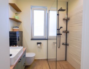 Confort urban, liniste rurala – casa de vanzare la 15 km de Cluj