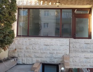 Spatiu comercial 80mp, parter, zona Mega Image Dambovitei 