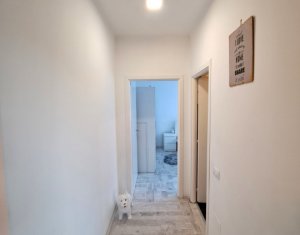 Apartament modern cu 3 camere, parcare inclusa, Floresti
