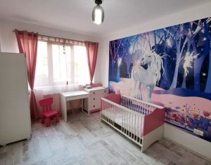Apartament modern cu 3 camere, parcare inclusa, Floresti