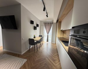 Apartament 3 camere strada Urusagului, Floresti