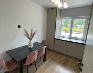 Apartment 2 rooms for sale in Floresti