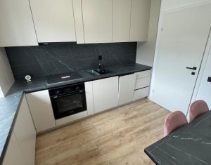 Apartment 2 rooms for sale in Floresti