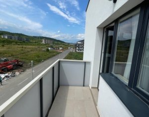 Apartment 2 rooms for sale in Floresti