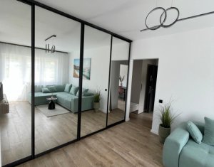 Apartment 2 rooms for sale in Floresti