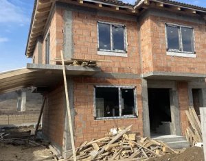 Casa individuala 3 dormitoare ,gradina, Luna  de Sus