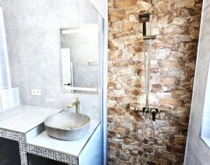 Lakás 2 szobák eladó on Floresti