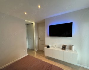 Lakás 3 szobák eladó on Floresti