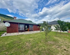 Ház 3 szobák eladó on Valcele