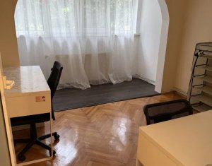Appartement 4 chambres à louer dans Cluj-napoca, zone Zorilor