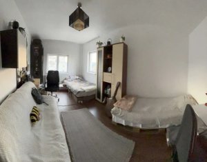 Appartement 4 chambres à vendre dans Cluj-napoca, zone Manastur