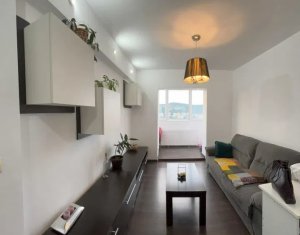 Appartement 4 chambres à vendre dans Cluj-napoca, zone Manastur