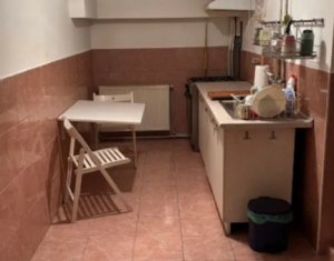 Appartement 4 chambres à vendre dans Cluj-napoca, zone Andrei Muresanu