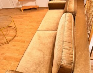 Apartament tip studio etajat, ultracentral, mobilat si utilat !