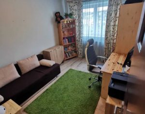 Lakás 3 szobák eladó on Cluj-napoca, Zóna Manastur