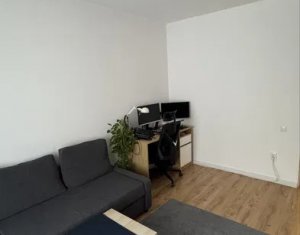 Appartement 3 chambres à vendre dans Floresti