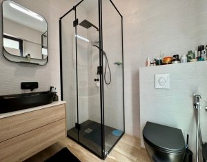 Ház 6 szobák eladó on Cluj-napoca, Zóna Andrei Muresanu