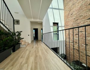 Ház 6 szobák eladó on Cluj-napoca, Zóna Andrei Muresanu