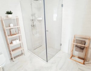 Appartement 2 chambres à louer dans Cluj-napoca, zone Dambul Rotund