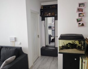 Lakás 2 szobák eladó on Floresti