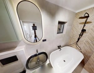 Appartement 4 chambres à vendre dans Cluj-napoca, zone Zorilor