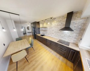 Appartement 4 chambres à vendre dans Cluj-napoca, zone Zorilor