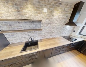 Appartement 4 chambres à vendre dans Cluj-napoca, zone Zorilor