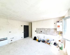 Appartement 3 chambres à vendre dans Floresti