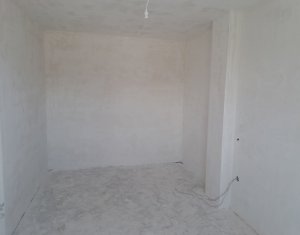 Appartement 3 chambres à vendre dans Floresti