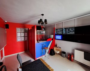 Apartment 2 rooms for sale in Floresti