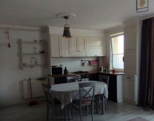 Appartement 3 chambres à louer dans Floresti