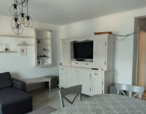 Appartement 3 chambres à louer dans Floresti