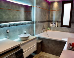 Appartement 3 chambres à vendre dans Cluj-napoca, zone Marasti