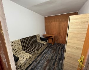 Appartement 4 chambres à louer dans Cluj-napoca, zone Marasti