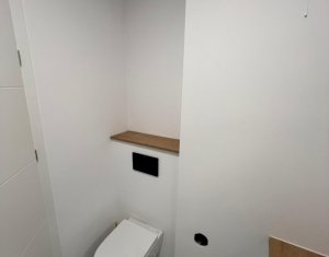 Appartement 3 chambres à louer dans Floresti