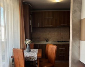Appartement 3 chambres à vendre dans Floresti