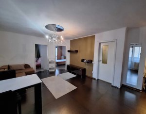 Appartement 3 chambres à vendre dans Floresti
